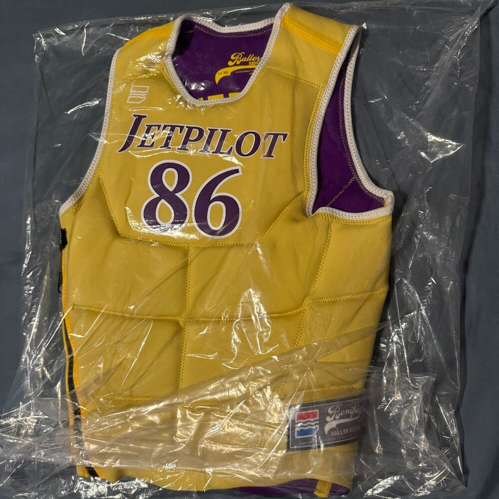 New Swimming Vest (life vest/wet suit substitute)